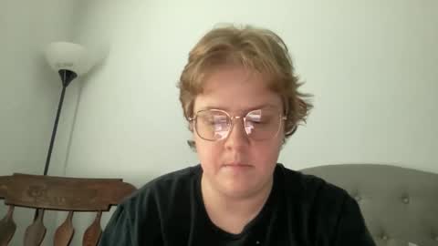 Snapshot of angeloflight273360 chatting on 28, 4, 2026 Angel of Light online show from 28, 4, 2026