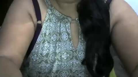 Snapshot of angelpriya555 chatting on 8, 10, 2025 angelpriya555 online show from 8, 10, 2025