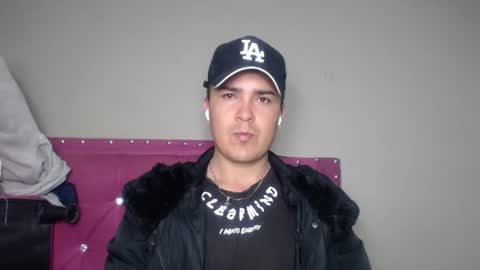 Snapshot of angels_0001 chatting on 27, 7, 2026 angels_0001 online show from 27, 7, 2026