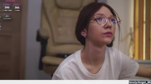 Snapshot of angels_kiss chatting on 6, 2, 2026 Nikki online show from 6, 2, 2026