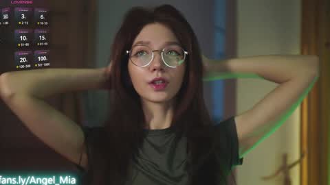 Snapshot of angels_kiss chatting on 16, 2, 2026 Nikki online show from 16, 2, 2026