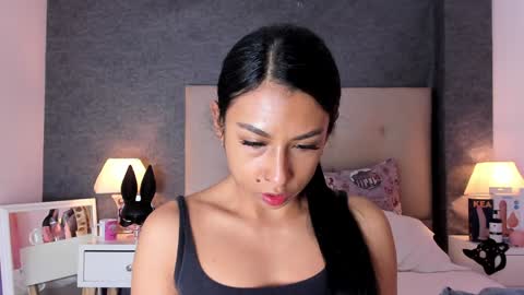 Angela online show from 29, 1, 2025