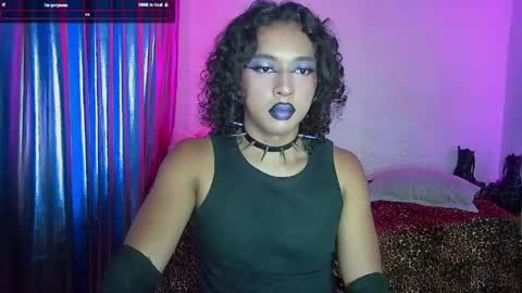 Snapshot of angelsdustxxx chatting on 8, 5, 2026 online show from 8, 5, 2026