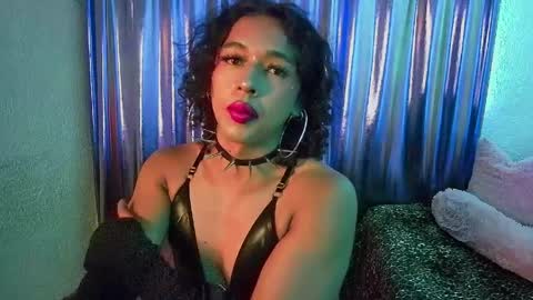 Snapshot of angelsdustxxx chatting on 5, 6, 2026 online show from 5, 6, 2026