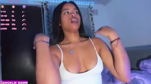 Snapshot of angelsmia_ chatting on 11, 3, 2025  MIA available content ask online show from 11, 3, 2025
