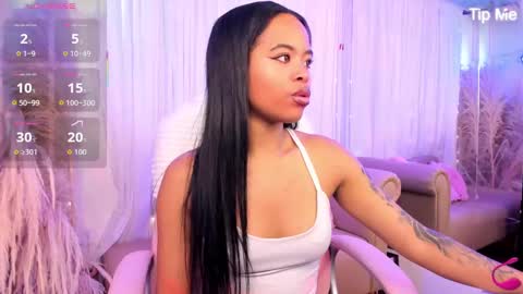Snapshot of angelsmia_ chatting on 17, 9, 2025  MIA available content ask online show from 17, 9, 2025