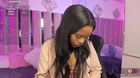 Snapshot of angelsmia_ chatting on 25, 10, 2025  MIA available content ask online show from 25, 10, 2025