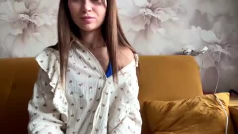 Snapshot of angelstatic chatting on 19, 6, 2026 Mira online show from 19, 6, 2026