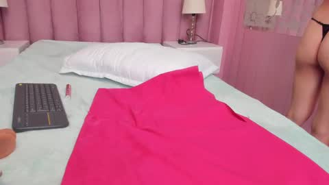 Snapshot of angelstonne_ chatting on 25, 1, 2025 Angel online show from 25, 1, 2025