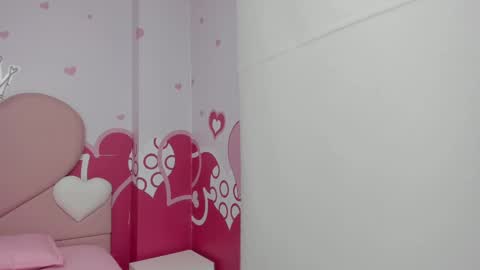 Snapshot of angelstonne_ chatting on 23, 2, 2025 Angel online show from 23, 2, 2025