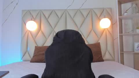 ANGIE online show from 26, 11, 2025