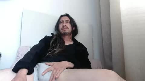 Snapshot of angeluxxxifer chatting on 4, 11, 2025 angeluxxxifer online show from 4, 11, 2025