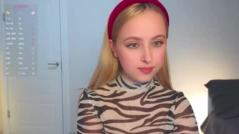  Im Chloe  i do FLASH BOOBS for new fan club online show from 7, 2, 2026