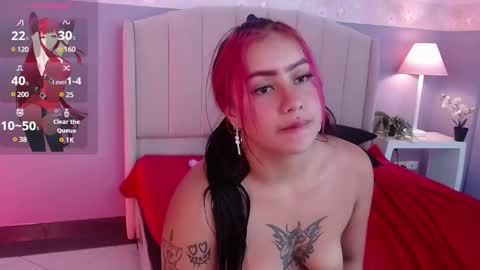 Snapshot of angie99_gh chatting on 1, 2, 2025 Angie online show from 1, 2, 2025