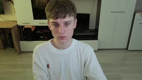 vodka online show from 8, 4, 2026