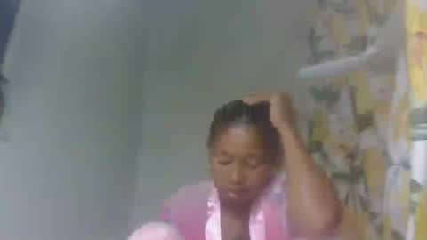 Snapshot of anichamarie0 chatting on 15, 7, 2026 anichamarie0 online show from 15, 7, 2026