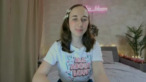 anikabloom online show from 5, 1, 2025