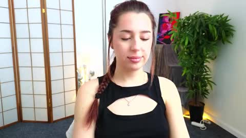 Snapshot of anikaharryson chatting on 29, 4, 2026 Anika online show from 29, 4, 2026