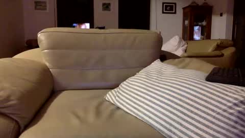 animal_michael online show from 31, 12, 2024