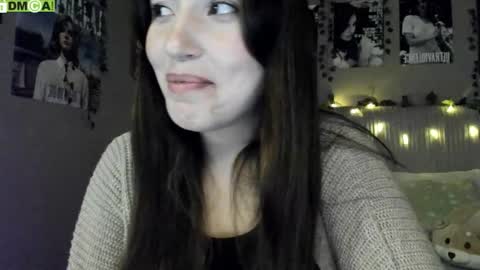 Anisa Moan from LovenseWet from Tip MenuOpen for Private online show from 18, 12, 2025