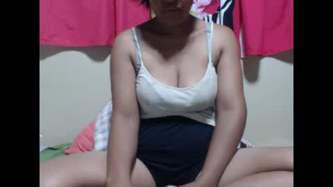 Snapshot of anishey chatting on 1, 3, 2025 anishey online show from 1, 3, 2025