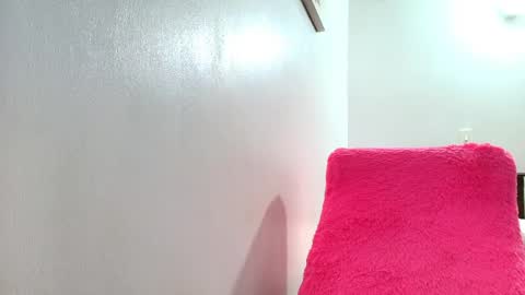 ana independent model online show from 5, 4, 2026