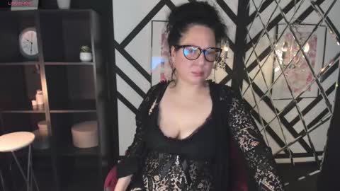 Anita online show from 7, 11, 2025