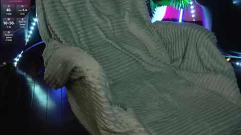 Snapshot of anita_von chatting on 2, 3, 2026 anita_von online show from 2, 3, 2026