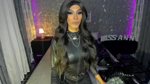 Miss Ann online show from 19, 1, 2025