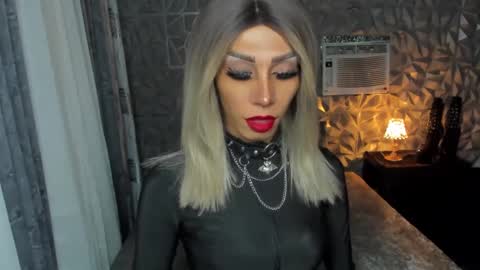 Miss Ann online show from 19, 2, 2025