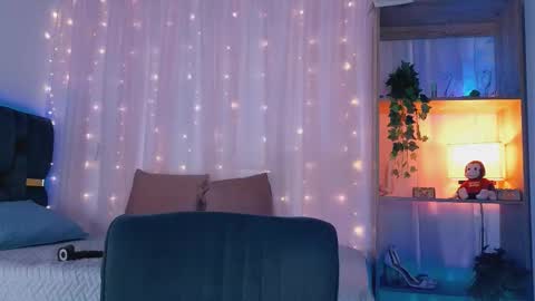 anitaglow online show from 15, 10, 2025