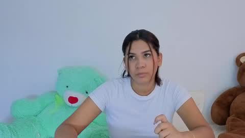 Snapshot of anittafoxx chatting on 26, 5, 2026 anittafoxx online show from 26, 5, 2026