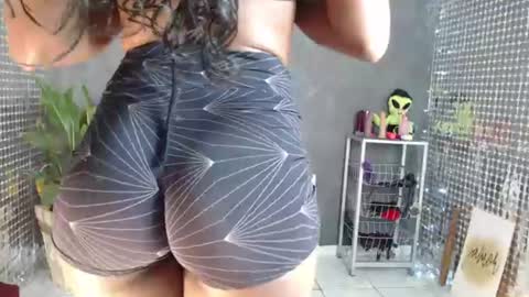 Snapshot of anjinhama chatting on 19, 6, 2026 Hello My name is NaiaraPv is OPEN online show from 19, 6, 2026