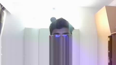 Slave looking for Mistress online show from 12, 4, 2026