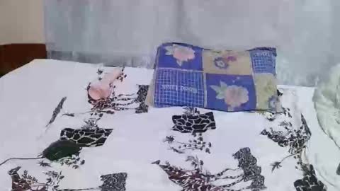 ann_keller online show from 10, 4, 2026