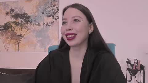 Anny online show from 1, 3, 2025