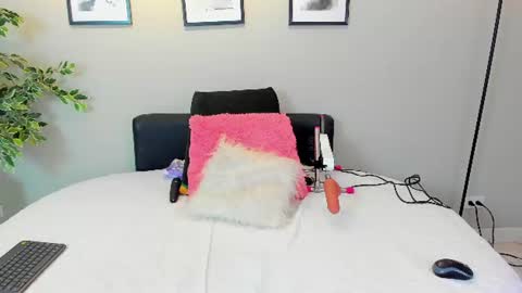 Snapshot of anna__spencer chatting on 10, 6, 2026 Anna online show from 10, 6, 2026