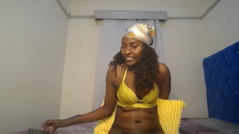 Snapshot of anna_kinky1 chatting on 17, 10, 2025 anna kinky1 online show from 17, 10, 2025