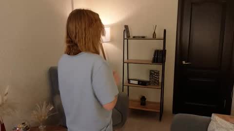 Emma online show from 10, 10, 2025