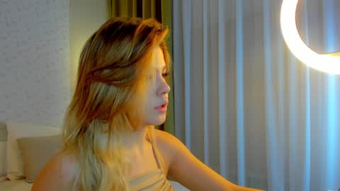 Anna online show from 9, 1, 2025