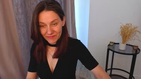 annaabels online show from 9, 9, 2025