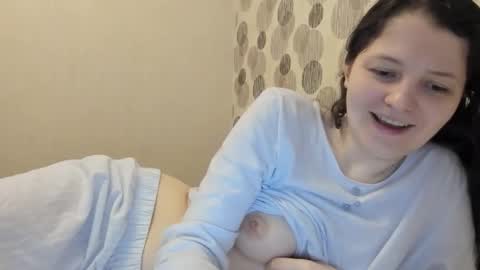 annaahcharm online show from 10, 4, 2026