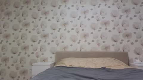 Snapshot of annabel_themoon chatting on 6, 10, 2025 annabel_themoon online show from 6, 10, 2025