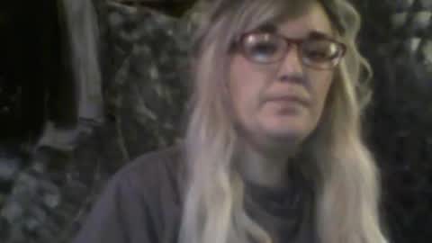 Snapshot of annabelle7777 chatting on 12, 1, 2025 Anna online show from 12, 1, 2025