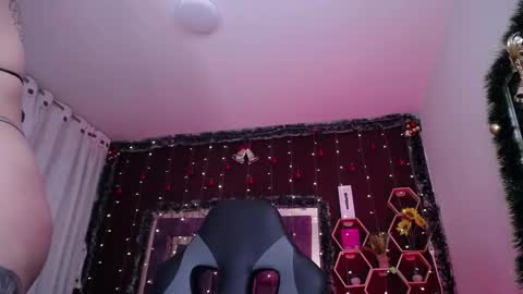 Anna online show from 19, 12, 2025