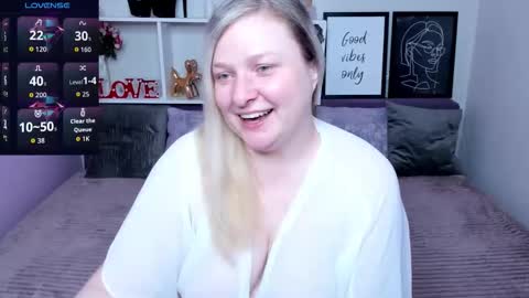 AnnaCherri online show from 14, 10, 2025