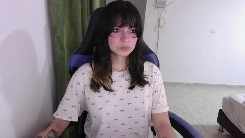 Anna online show from 6, 11, 2025