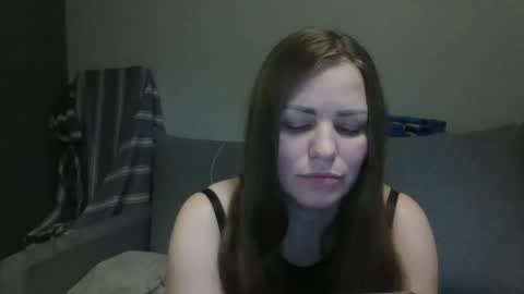annadiamond1 online show from 5, 3, 2025