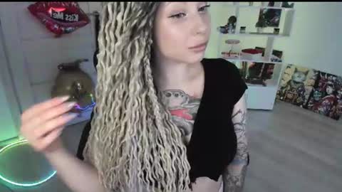Snapshot of annanebula chatting on 28, 7, 2026 Anna online show from 28, 7, 2026