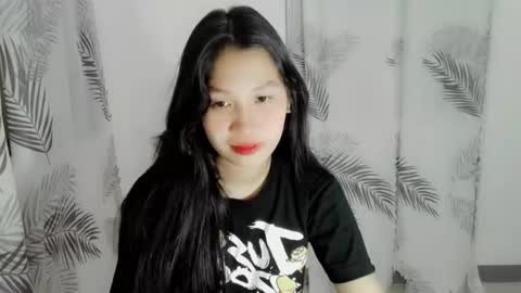 Snapshot of annarot chatting on 11, 9, 2025 Riane online show from 11, 9, 2025
